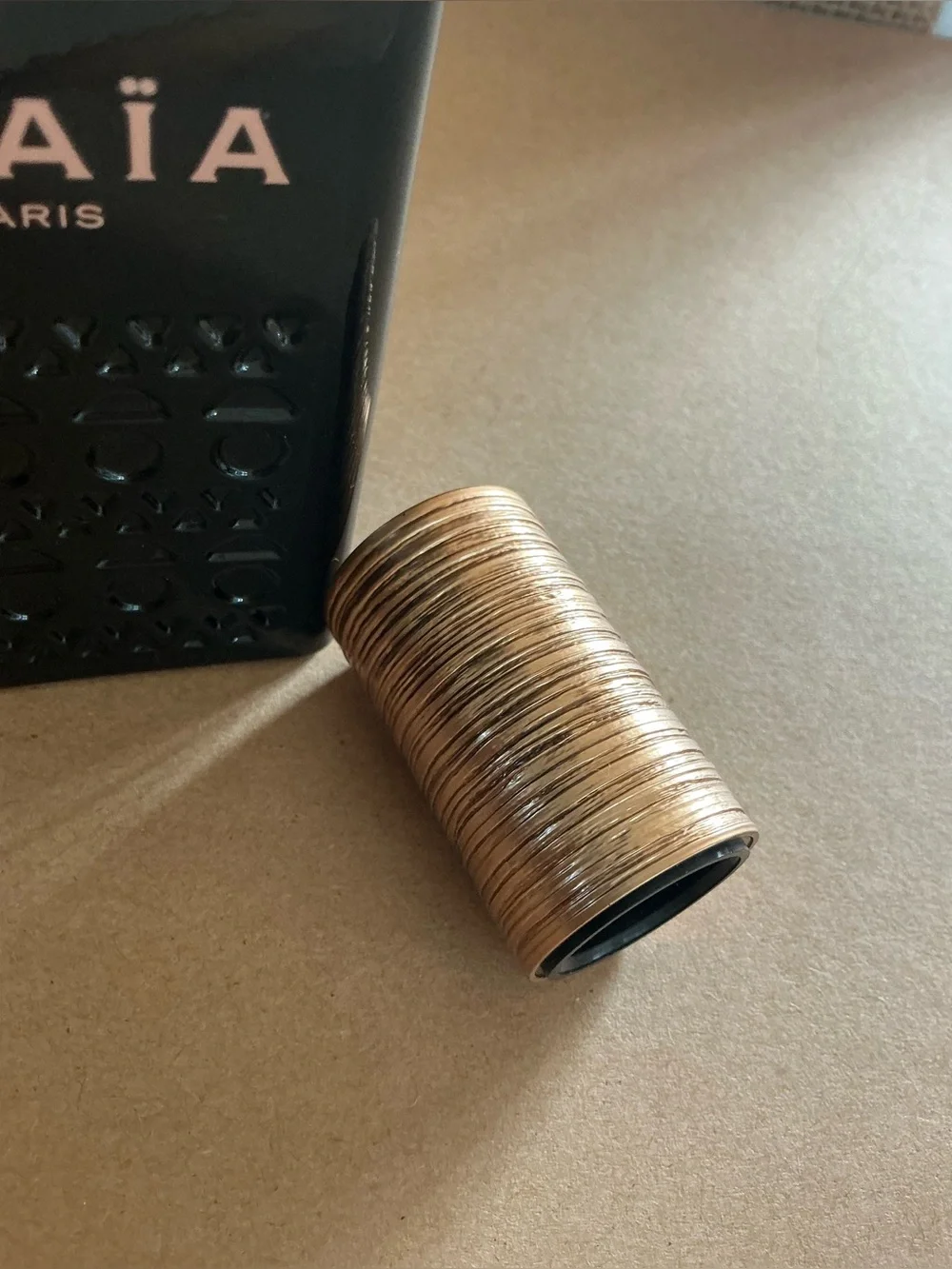 Alaia paris discontinued